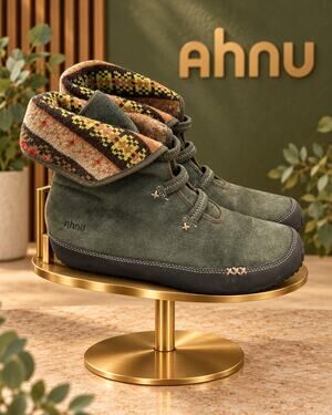 Ahnu Himalaya Forest Night Suede Moccasin Ankle Boots Knit Cuff 8 EU 39